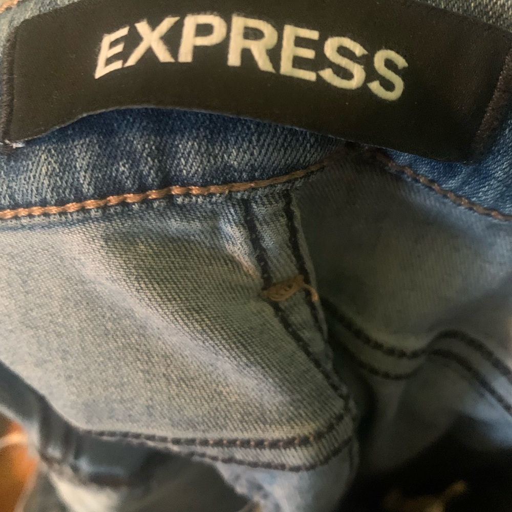 Express Denim - Picture 2 of 4